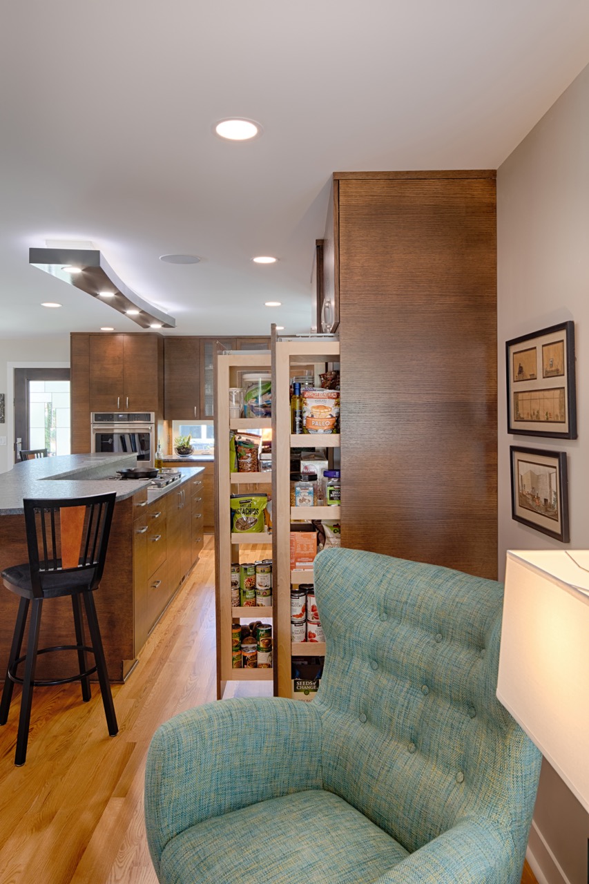 Midcentury Makeover - Kitchen - Custom cabinetry
